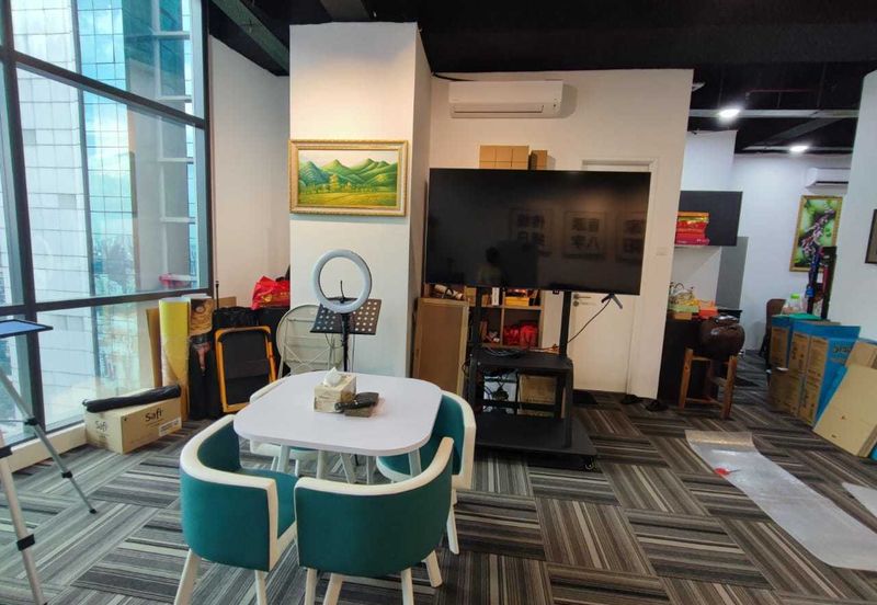 The Vertical Business Suites