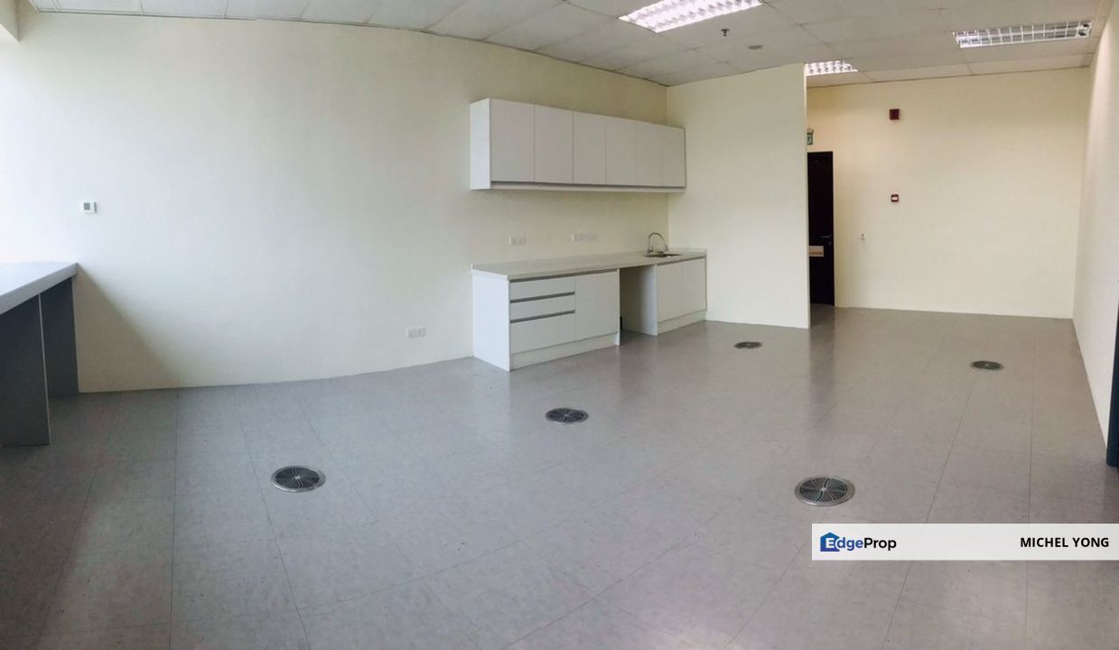 Near to LRT, PFCC Office for Rent, Selangor, Bandar Puteri Puchong