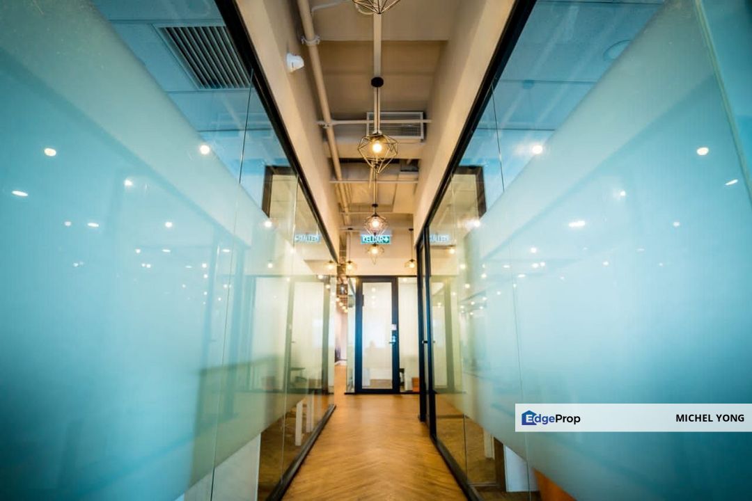 A Fully Furnished Walking to LRT KTM Mid Valley, Kuala Lumpur, Bangsar