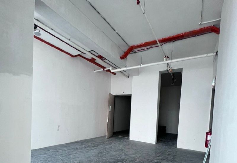 Bloomsvale Menara Vista Petaling 12000sf Office For Rent connected mall hotel Ample parkings