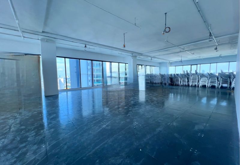 Bloomsvale Menara Vista Petaling 12000sf Office For Rent connected mall hotel Ample parkings