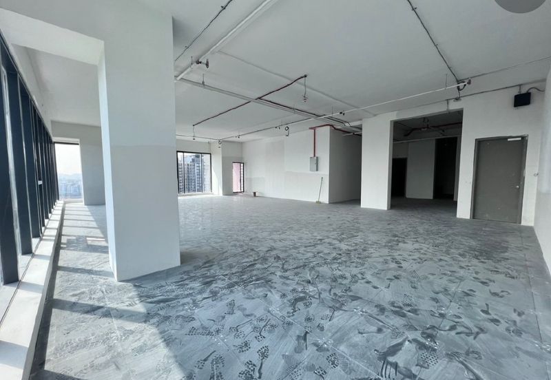 Bloomsvale Menara Vista Petaling 12000sf Office For Rent connected mall hotel Ample parkings