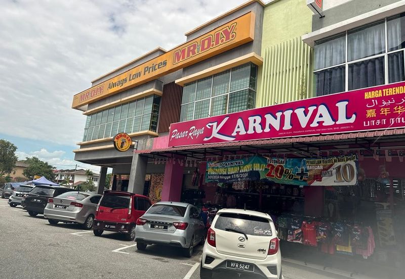 Shoplot in Bukit Serendah for Rent