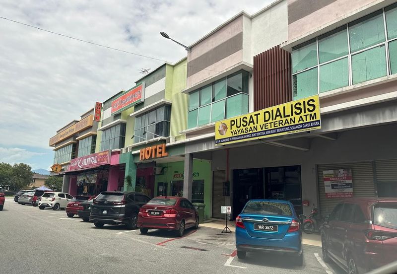 Shoplot in Bukit Serendah for Rent
