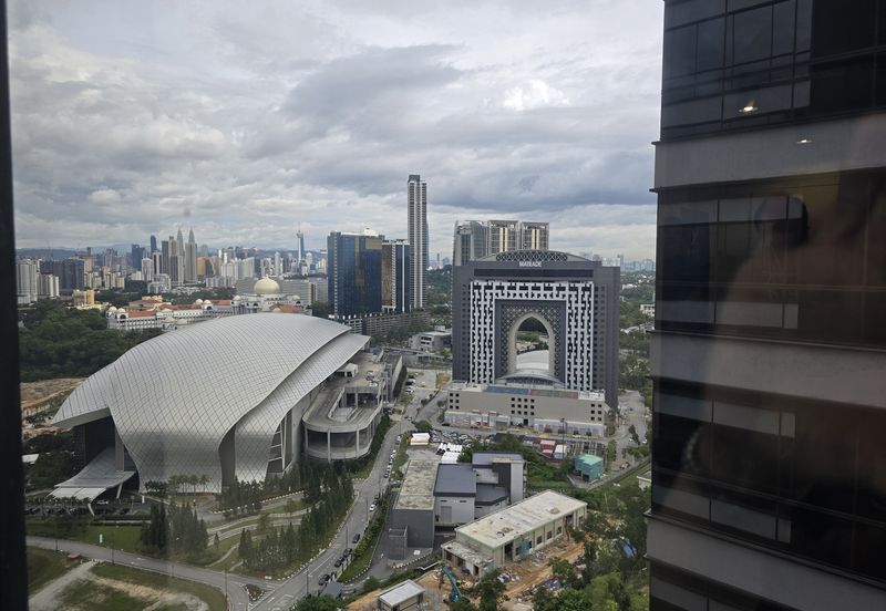 The MET Corporate Towers