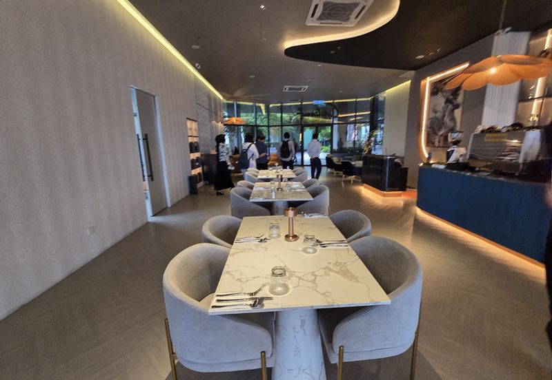 The MET Corporate Towers