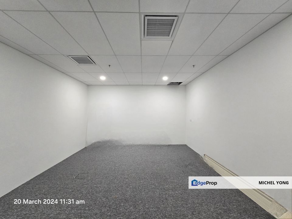 Fully Renovated Good location Walking distance to LRT MRT Monorail , Kuala Lumpur, Bukit Bintang