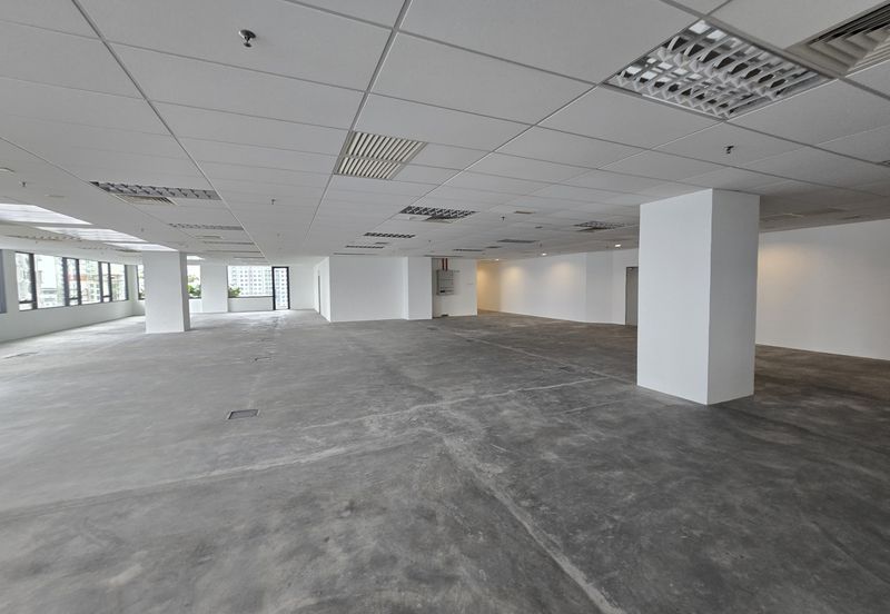 Be Seen, Be Remembered,  Be Landmark priced to move 240000sf office for sale