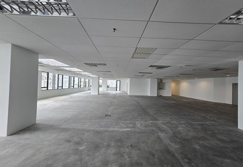 Be Seen, Be Remembered,  Be Landmark priced to move 240000sf office for sale