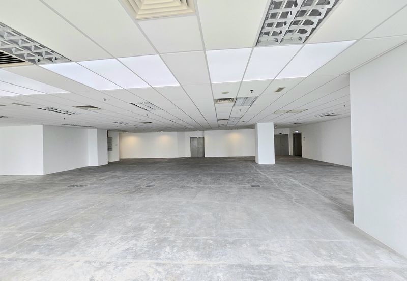Be Seen, Be Remembered,  Be Landmark priced to move 240000sf office for sale