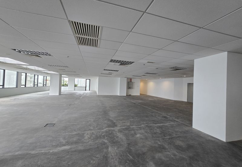 Be Seen, Be Remembered,  Be Landmark priced to move 240000sf office for sale