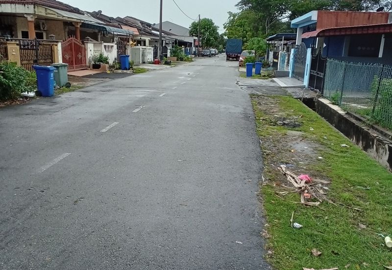 Jalan Semangat 25/8