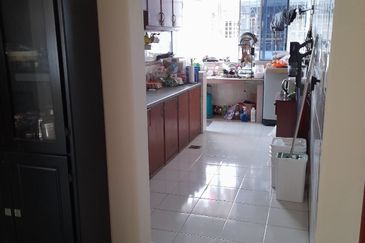 Subang Perdana Goodyear Court 10