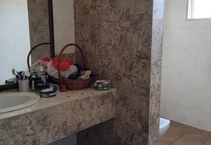 Petaling Jaya Section 4,,Double storey link corner