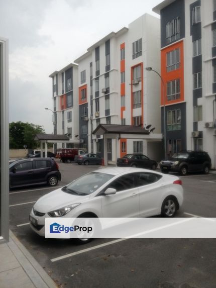Puchong ,Teratai Apartment, Selangor, Puchong