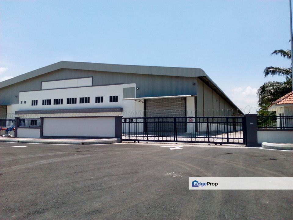 Semi Detached Factory/Warehouse in Telok Panglima Garang, Selangor, Selangor, Klang