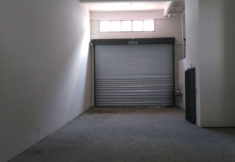 HiCom-Glenmarie Industrial Park