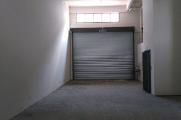   Hicom Glenmarie Commercial/Industrial Building