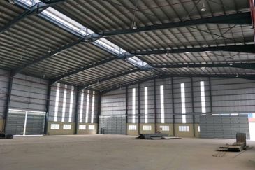 8000 amps Factory in Gebeng, Kuantan, Pahang