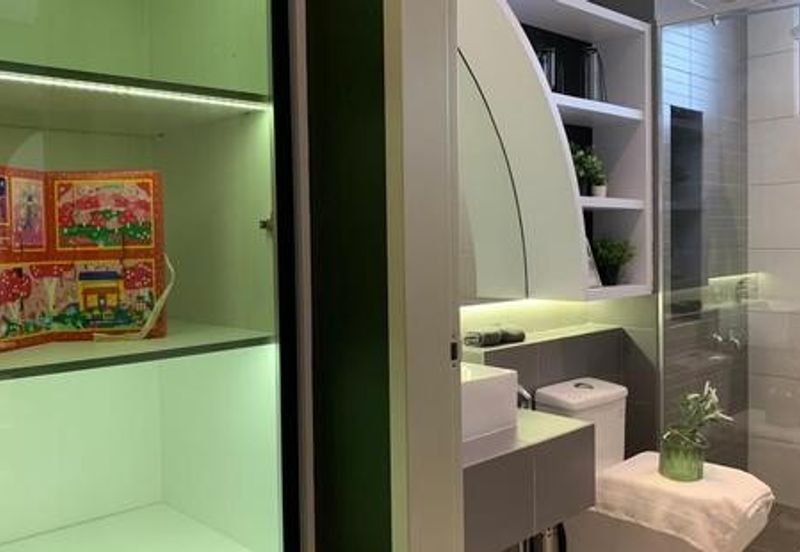 Setia Warisan Tropika (Belladonna)