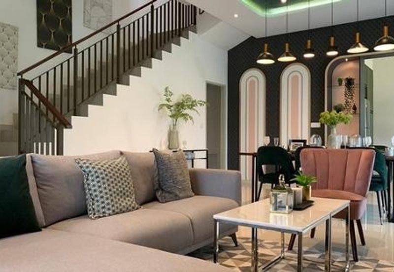 Setia Warisan Tropika (Belladonna)