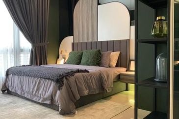 Setia Warisan Tropika (Belladonna)