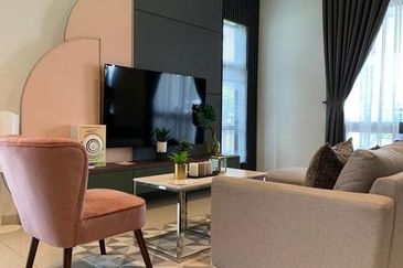 Setia Warisan Tropika (Belladonna)