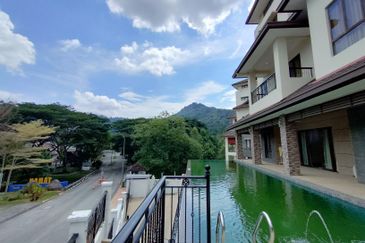 Taman Bukit Melawati