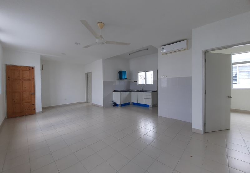 Eristana @ Seri Pristana