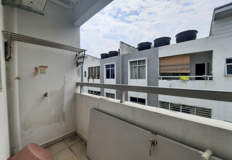 Eristana @ Seri Pristana