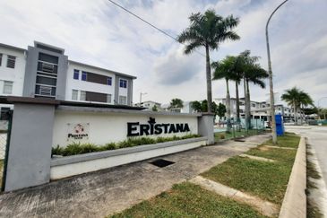 Eristana @ Seri Pristana