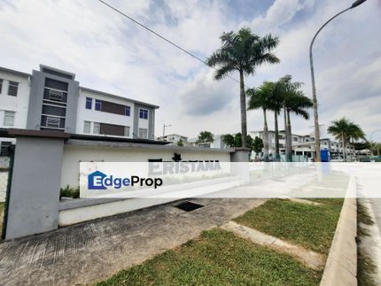 900 sqft Eristana Seri Pristana Saujana Utama , Selangor, Sungai Buloh