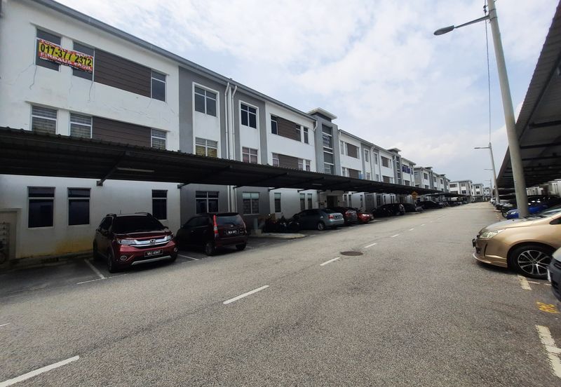 Eristana @ Seri Pristana