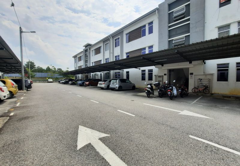 Eristana @ Seri Pristana