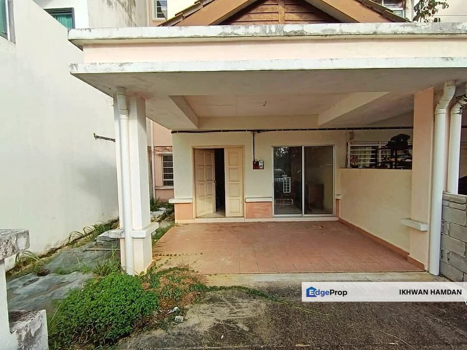De Puncak 2.5 Storey Terrace Ukay Perdana Ampang, Selangor, Ampang