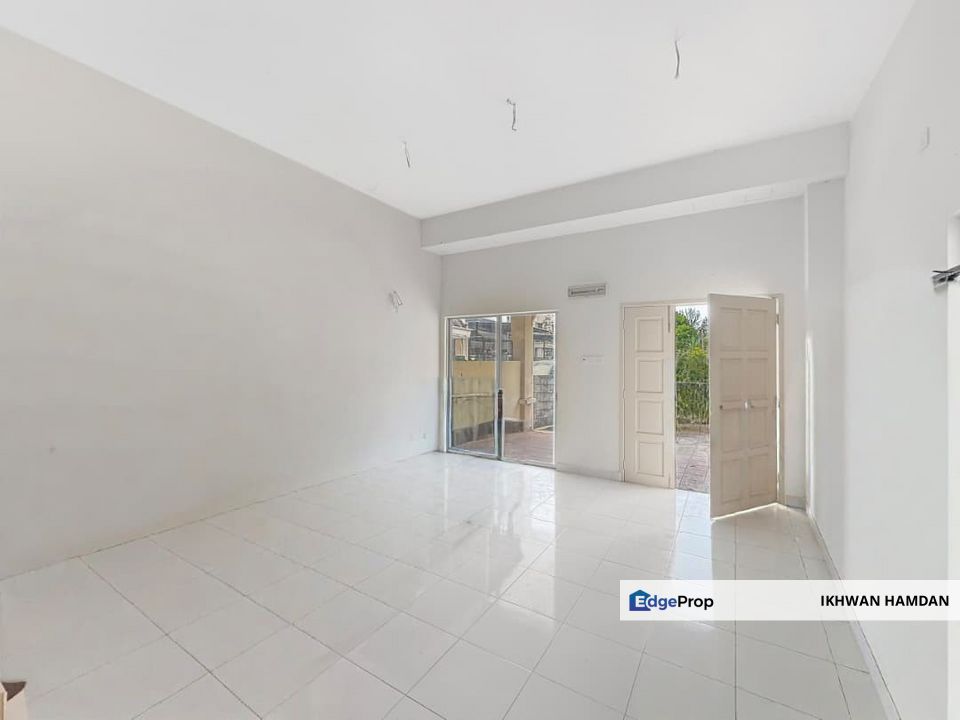 Laman De Puncak 2.5 Storey Terrace Taman Ukay Perdana Ampang, Selangor, Ampang