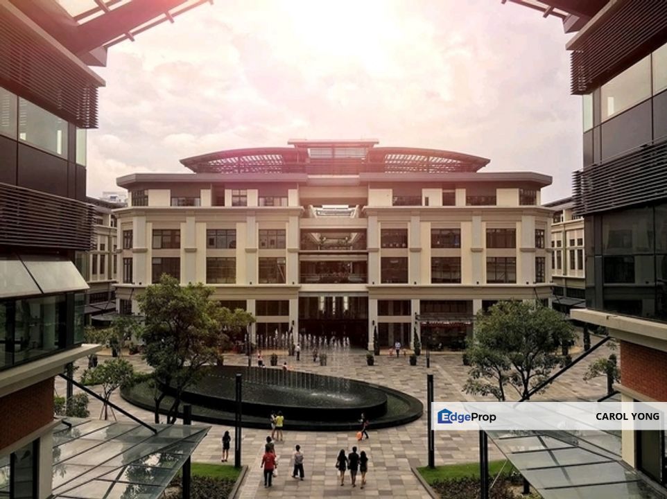 Plaza Arkadia, Desa Parkcity, Kuala Lumpur, Desa Parkcity