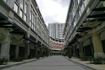 Plaza Arkadia, Desa Parkcity