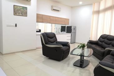 Plaza Arkadia Soho For Sale