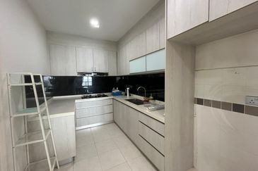 Desa ParkCity (Nadia Parkfront Condominium)