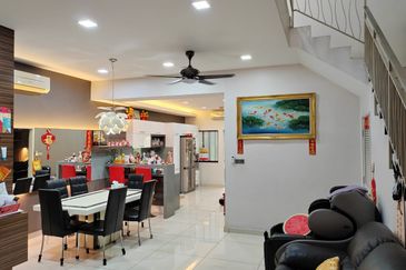 Peaceful and serene living away from the hearth  of Kuala Lumpur