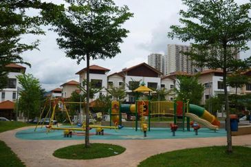 Peaceful and serene living away from the hearth  of Kuala Lumpur