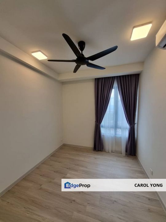 Partly Furnished Well Maintained Condo awaiting for new homeowner, Kuala Lumpur, Desa Parkcity