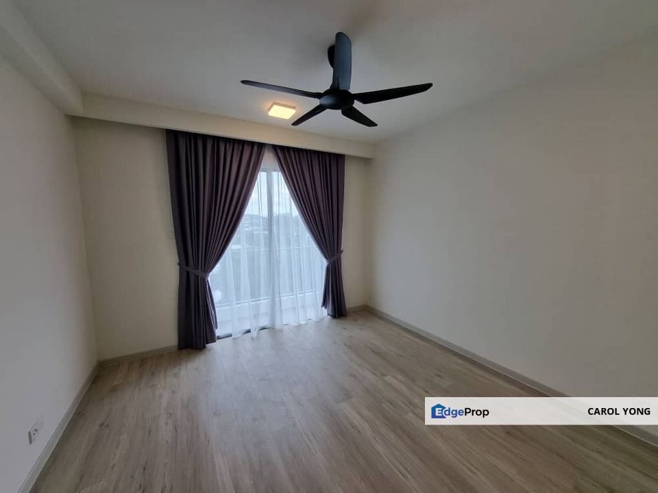 Partly Furnished Well Maintained Condo awaiting for new homeowner, Kuala Lumpur, Desa Parkcity