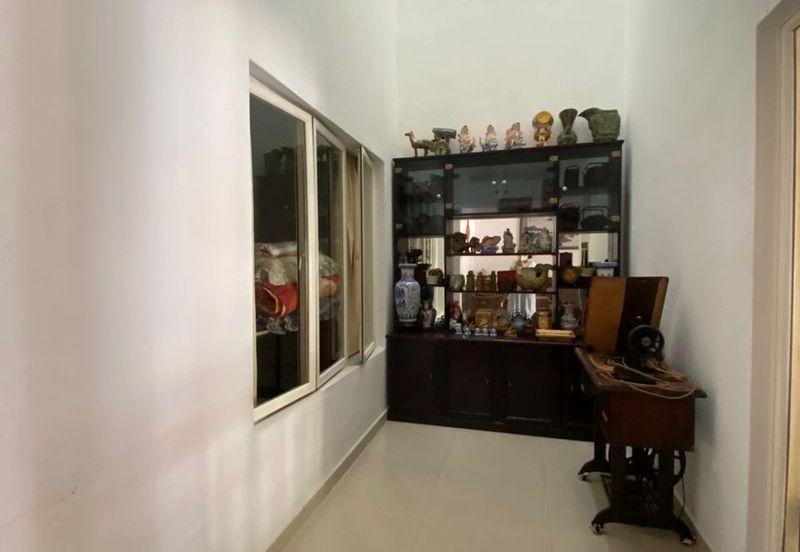 Gated and Guarded Low-Density Terraces