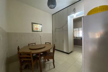 Gated and Guarded Low-Density Terraces