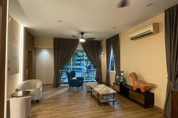 Desa ParkCity (Adora)