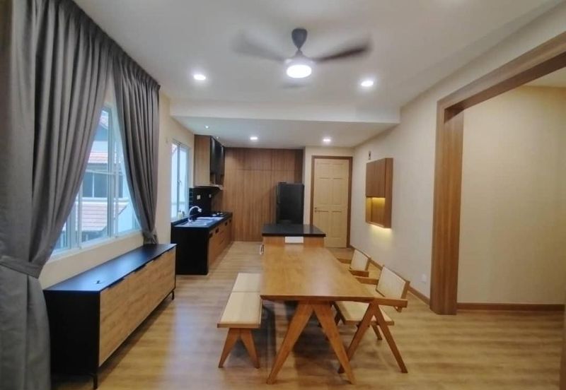 Desa ParkCity (Adora)