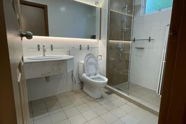 Desa ParkCity (Adora)