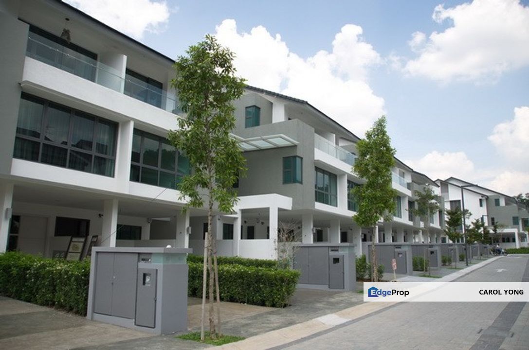 Gated and Guarded Low-Density Townhouses, Kuala Lumpur, Bandar Menjalara